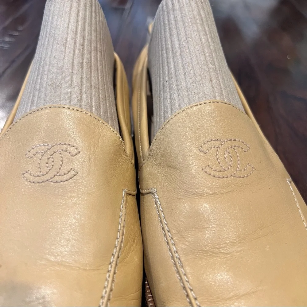 Vintage Chanel Women’s Leather Loafers